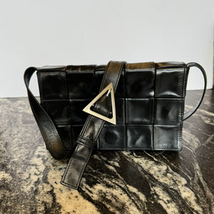 Bottega Veneta Cassette Leather Messenger Bag Black