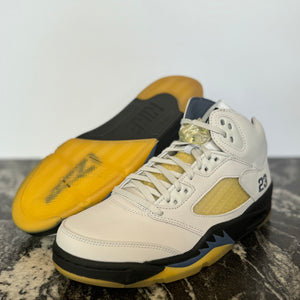 Air Jordan Retro 5 x A Ma Maniére ‘Dawn’ Size 9