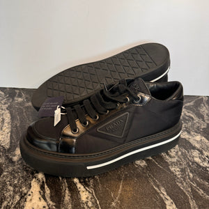 Prada Macro Re-Nylon ‘Black’ Size 8.5UK/10US