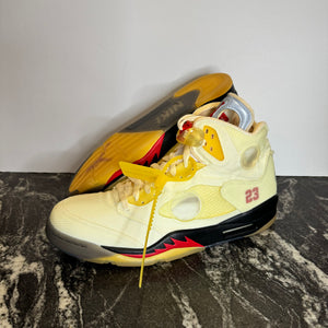 OFF-White x Retro 5 ‘Sail’ Size 12