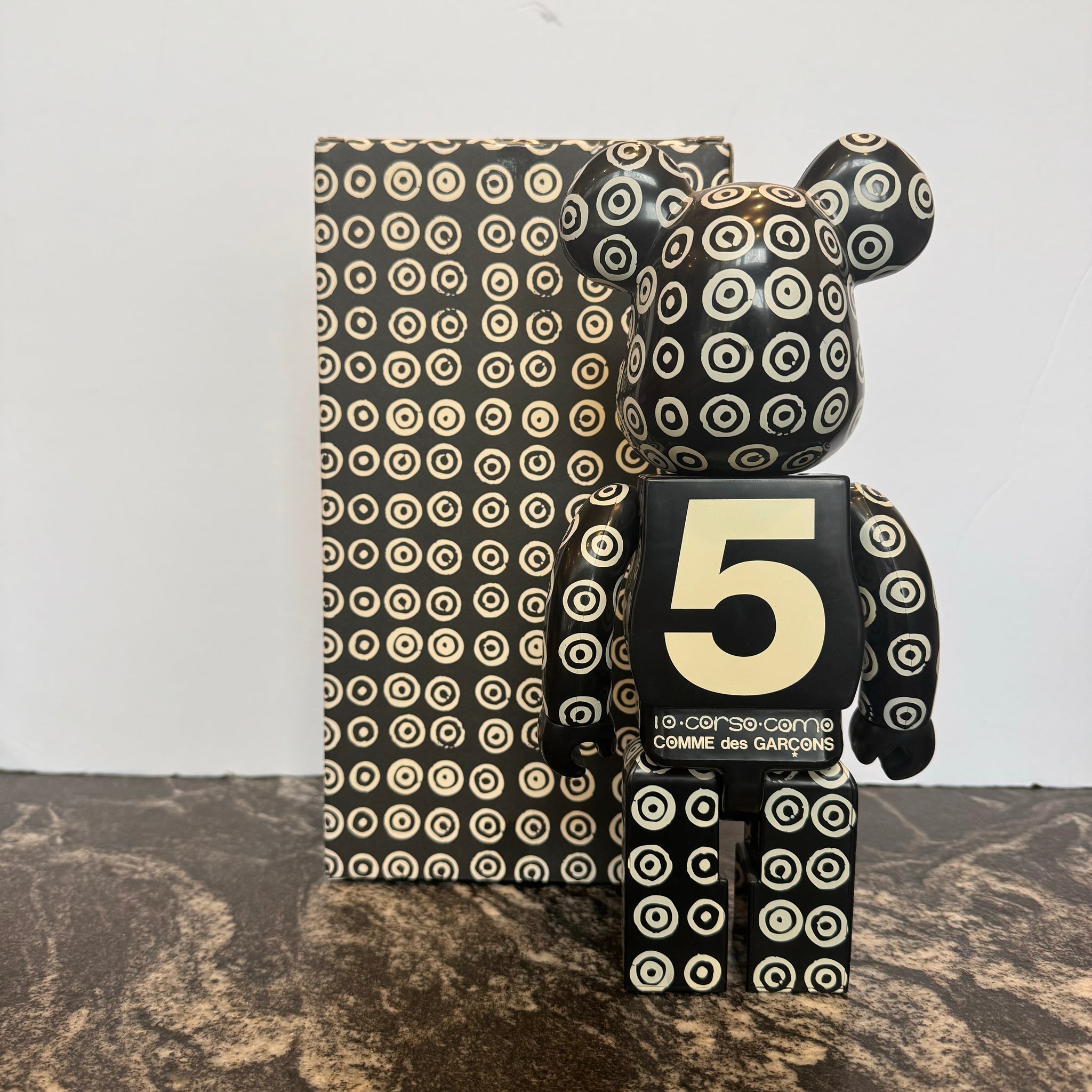 Bearbrick x CDG 400% – LuckyDogClothing